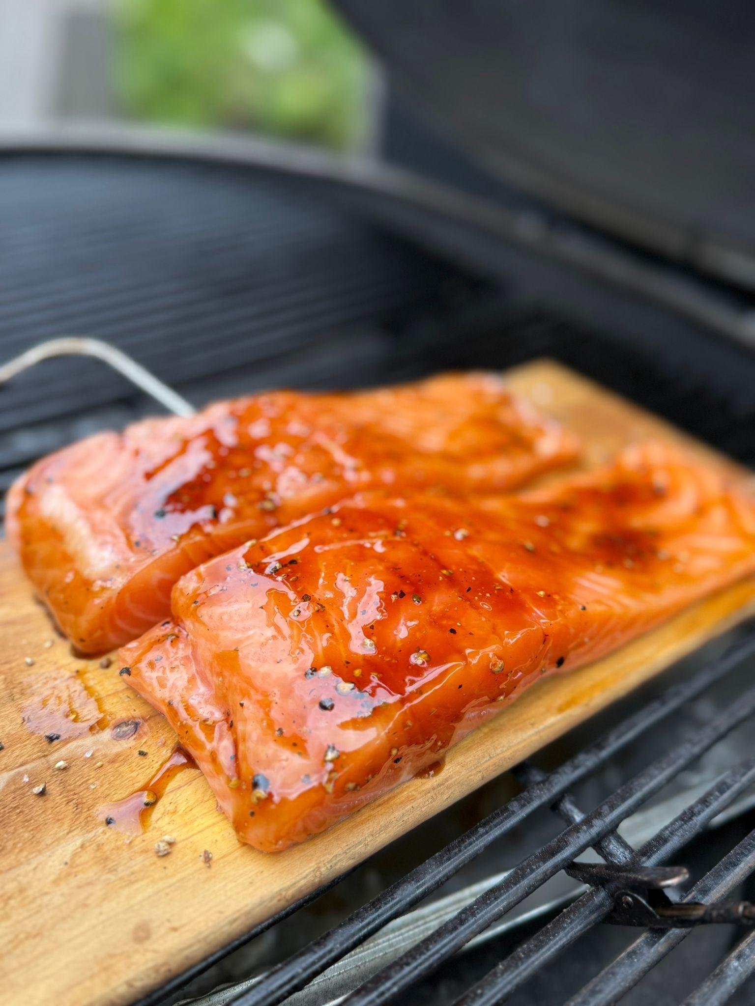 Zalm Teriyaki op Cederplank